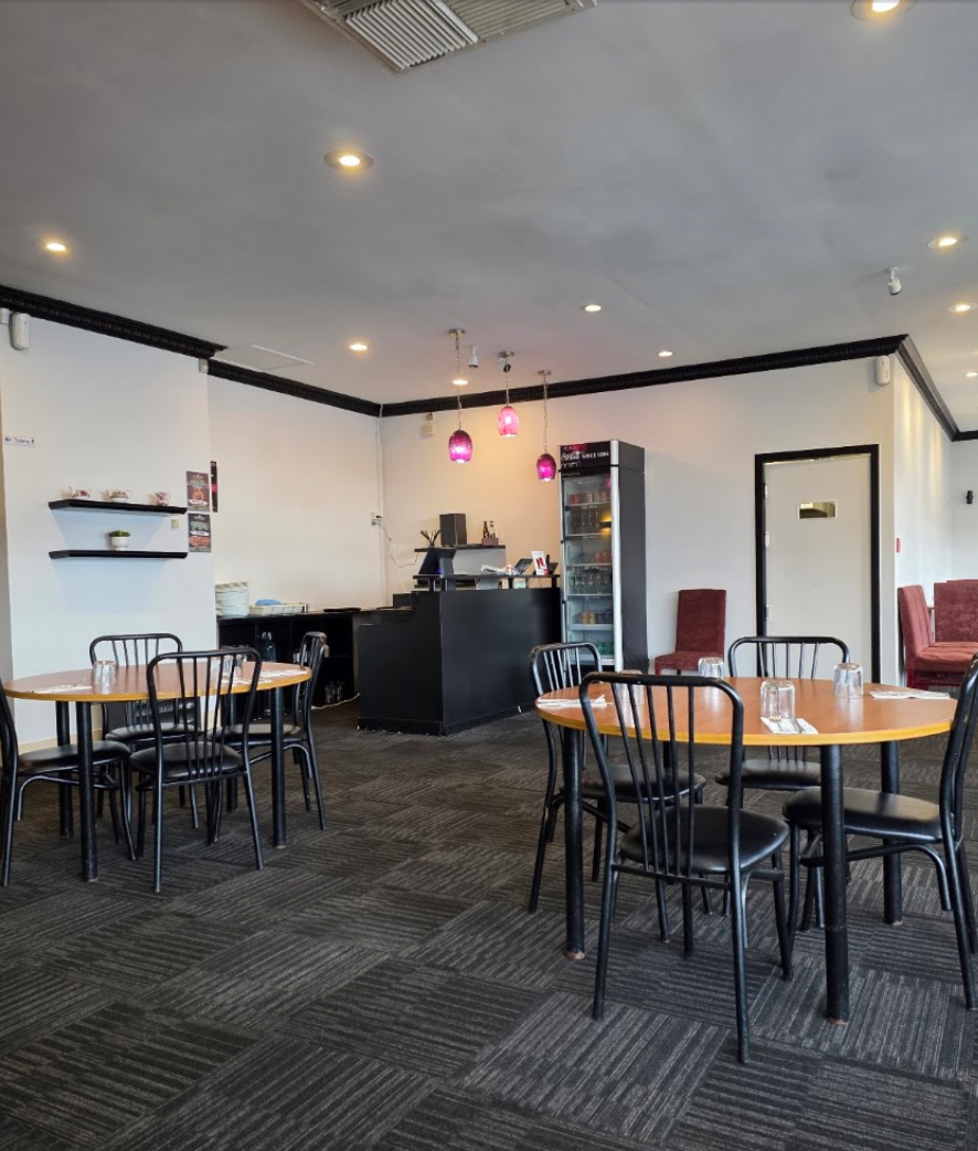The dining room at Hyderabadi House Kilbirnie